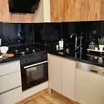 Apartamento 2 Bedroom Cozy *