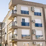 2 Bedroom Cozy Apartamento *