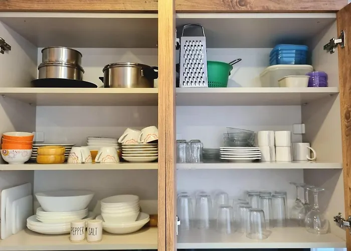 2 Bedroom Cozy Апартаменты